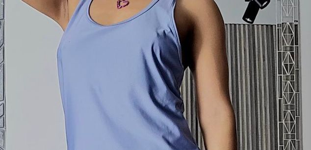 Model - Agatadelphine latina