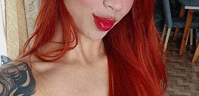 Model - Polygonnia cuckold