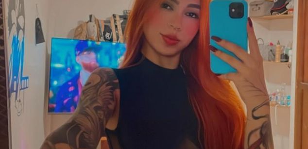 Model - Polygonnia cuckold