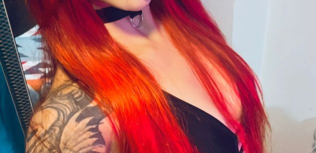 Model - Polygonnia cuckold