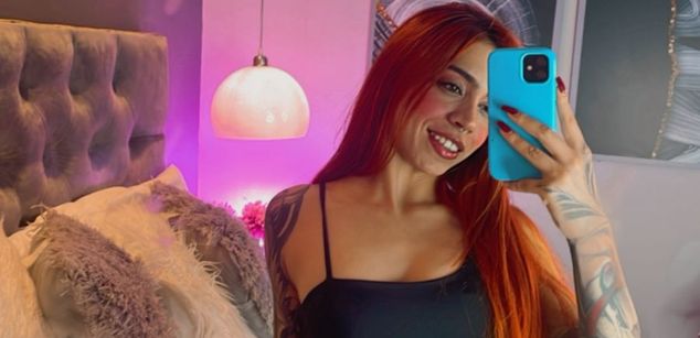 Model - Polygonnia cuckold