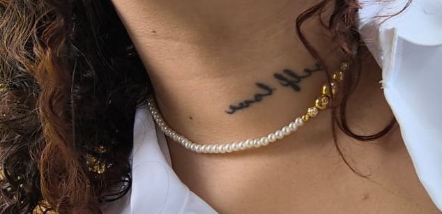 Model - Ayla_martinez dirty