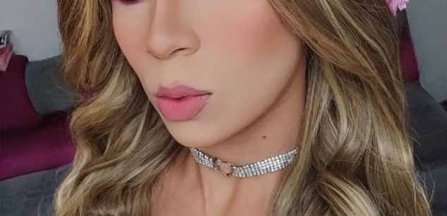 Model - Sammy bigcock