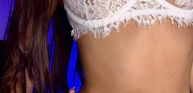 Model - Danny Cr feet