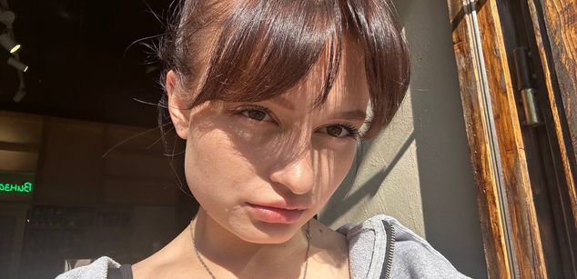 Model - Amaris twerk