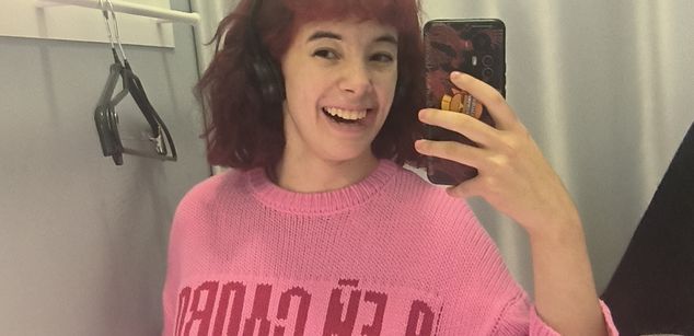 Model - Amber bigass