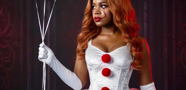 Model - EbonySalmie mistress