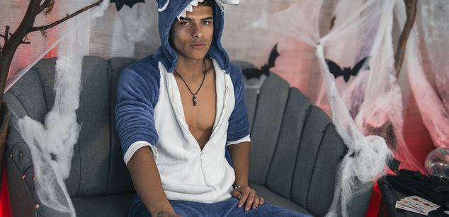 Model - wyatt bigass