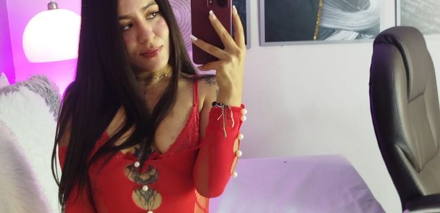 Model - JoyHills fetish