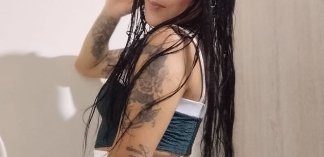 Model - JoyHills fetish