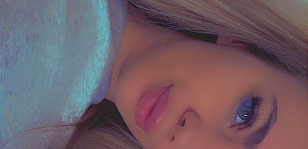 Model - SelenaBanks teen