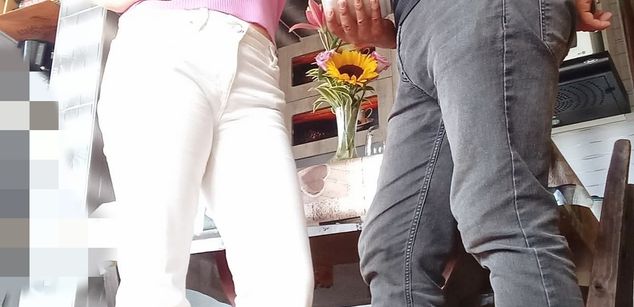 Model - Manu and Cata oralsex