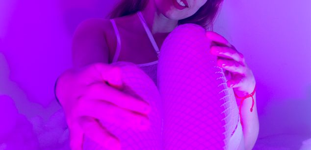 Model - Ckatterine_Ckatt pantyhose