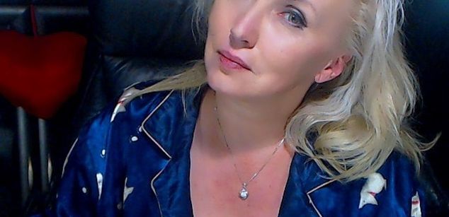 Model - NightBeauty findom