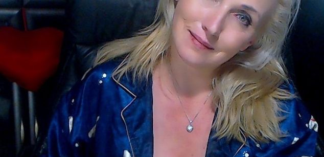 Model - NightBeauty findom