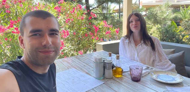 Model - CarrieXDean slave