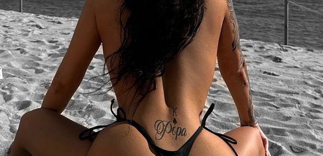 Model - NaomyBlackBarbie BDSM