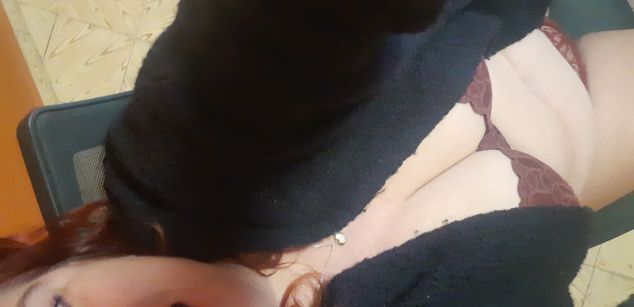 Model - Nikki Holland Bigass