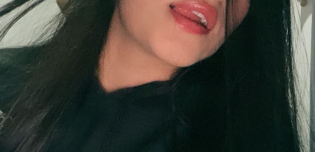 Model - Lexxiee Haze bigass