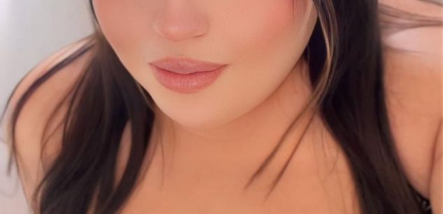 Model - Swtt_Kim feet