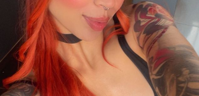 Model - Polygonnia cuckold