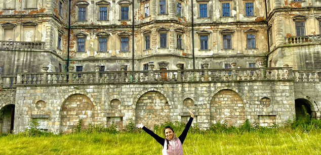 Model - Catheryn_Syl shy