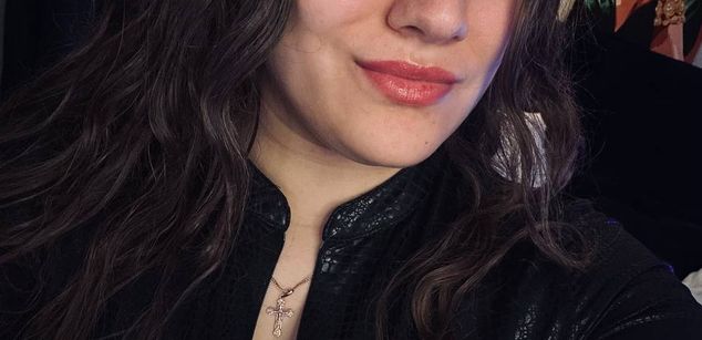 Model - your mezmerizing Sofia feet