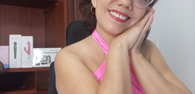 Model - evelin cristina pussy