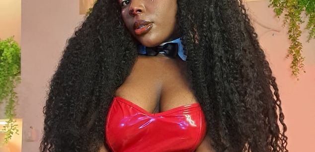 Model - Nany Moreno BBW