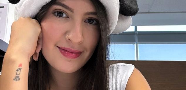 Model - Luna Carter Slave