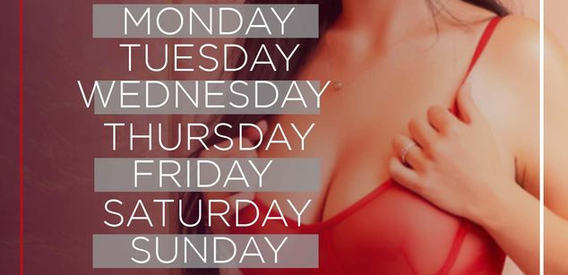 Model - EyshelWinter feet