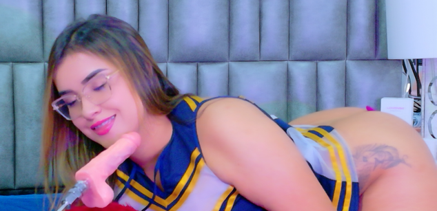 Model - Zoe Roux  ass