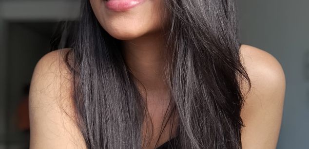 Model - Lucy Owens latina