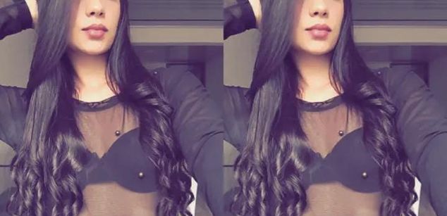 Model - Lucy Owens latina