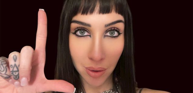 Model - Dylan Dixx mistress