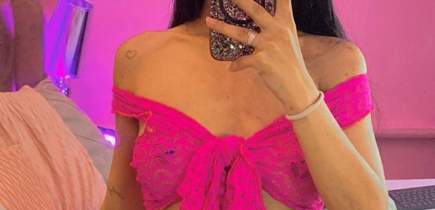 Model - VioletGrace bigass