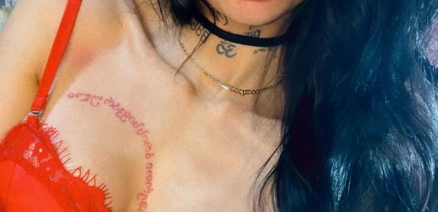 Model - ANDREE_BLOSSOM cei