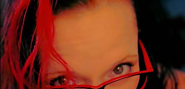 Model - A.J Buttons Mistress