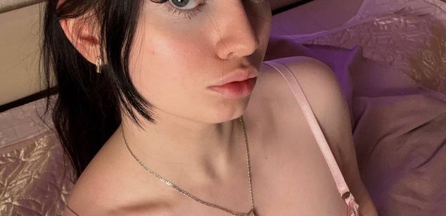 Model - JannyXoXo cute