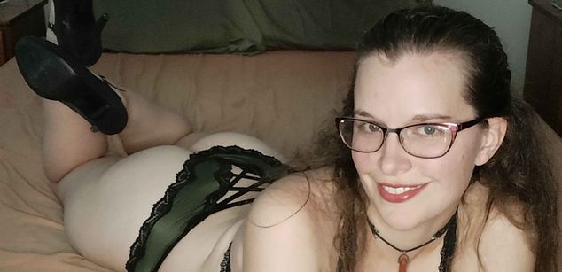 Model - Foxes_That_Are_Wandering pretty