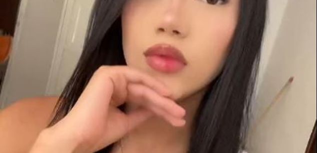 Model - SilvanaCortes cum