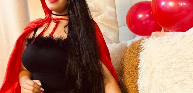 Model - Valen Rosse dirty