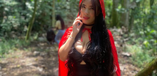 Model - Valen Rosse dirty