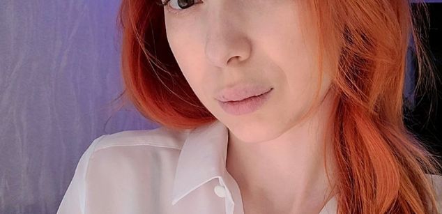 Model - Lady Biscuit teen