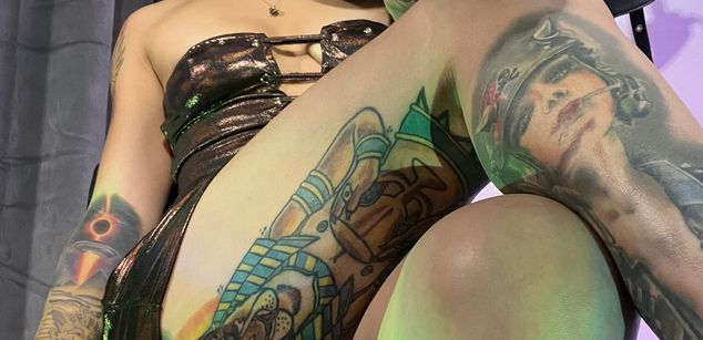 Model - Cleo denil sissy