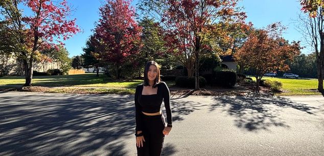 Model - Luna Carter Slave