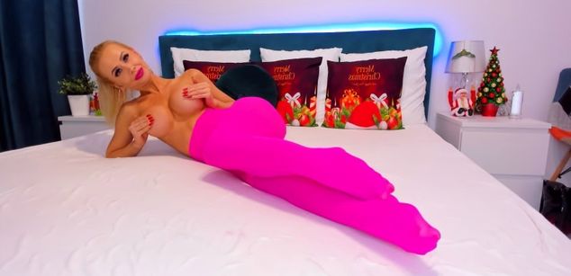 Model - MoniqueBliss squirt