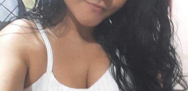 Model - anniemiau Ass