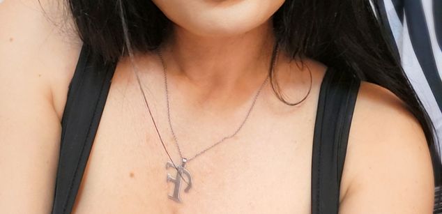 Model - FoxyStar milf