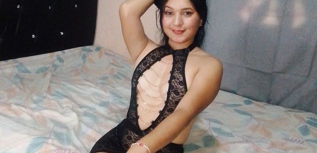 Model - Victoria Lucia teen